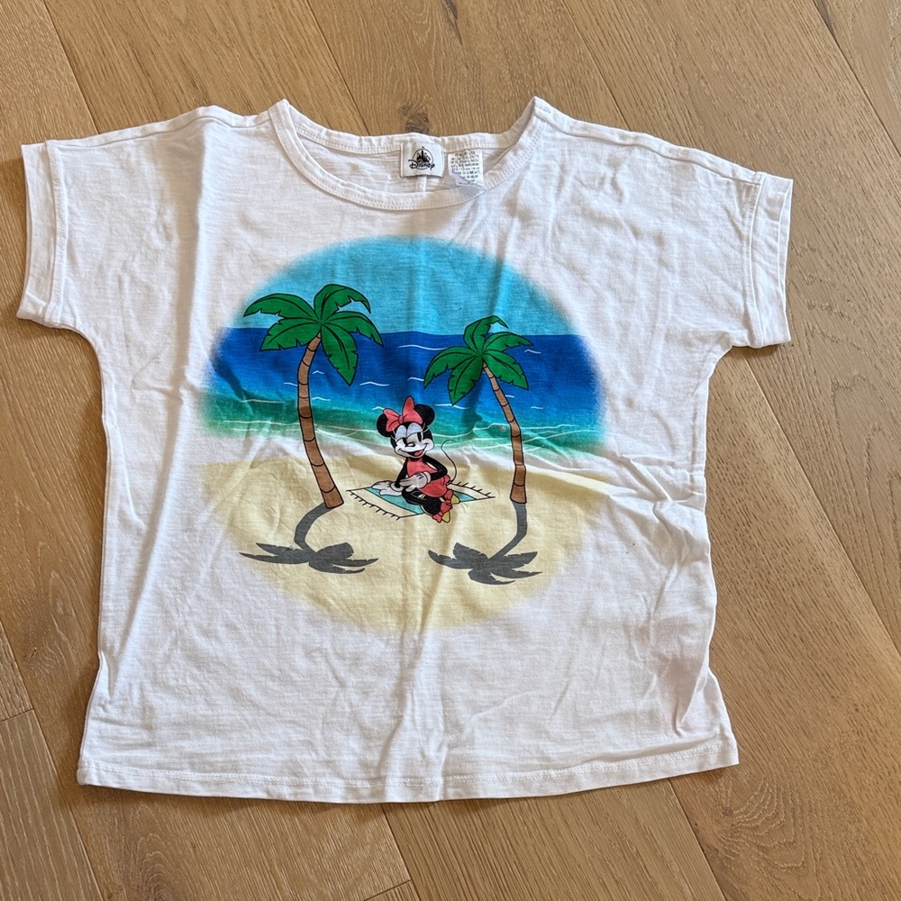 NWOT Disney Kids White Short Sleeve Tee with Minnie and Palm Trees size 10